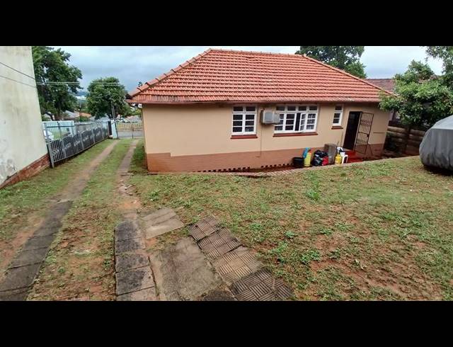 3 BEDROOM HOUSE FOR SALE IN WOODLANDS